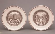 Appraisal: Pair of Wedgwood Cabinet Plates Pair of brown and white