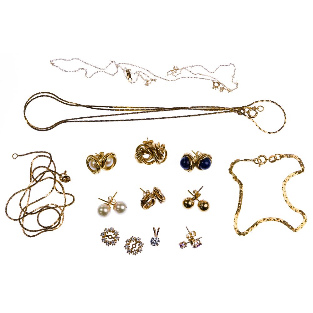 Appraisal: K YELLOW GOLD JEWELRY ASSORTMENT items including necklaces a pendant