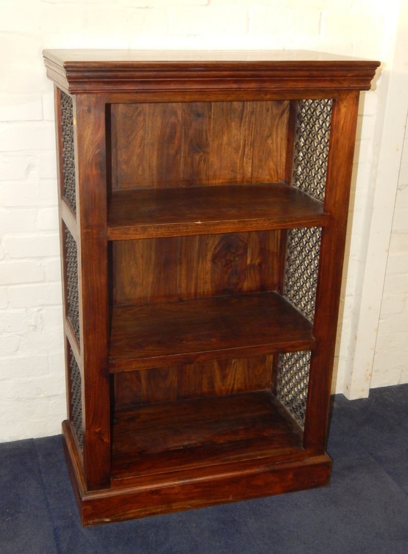 Appraisal: An Eastern hardwood bookcase with metal lattice sides three shelves