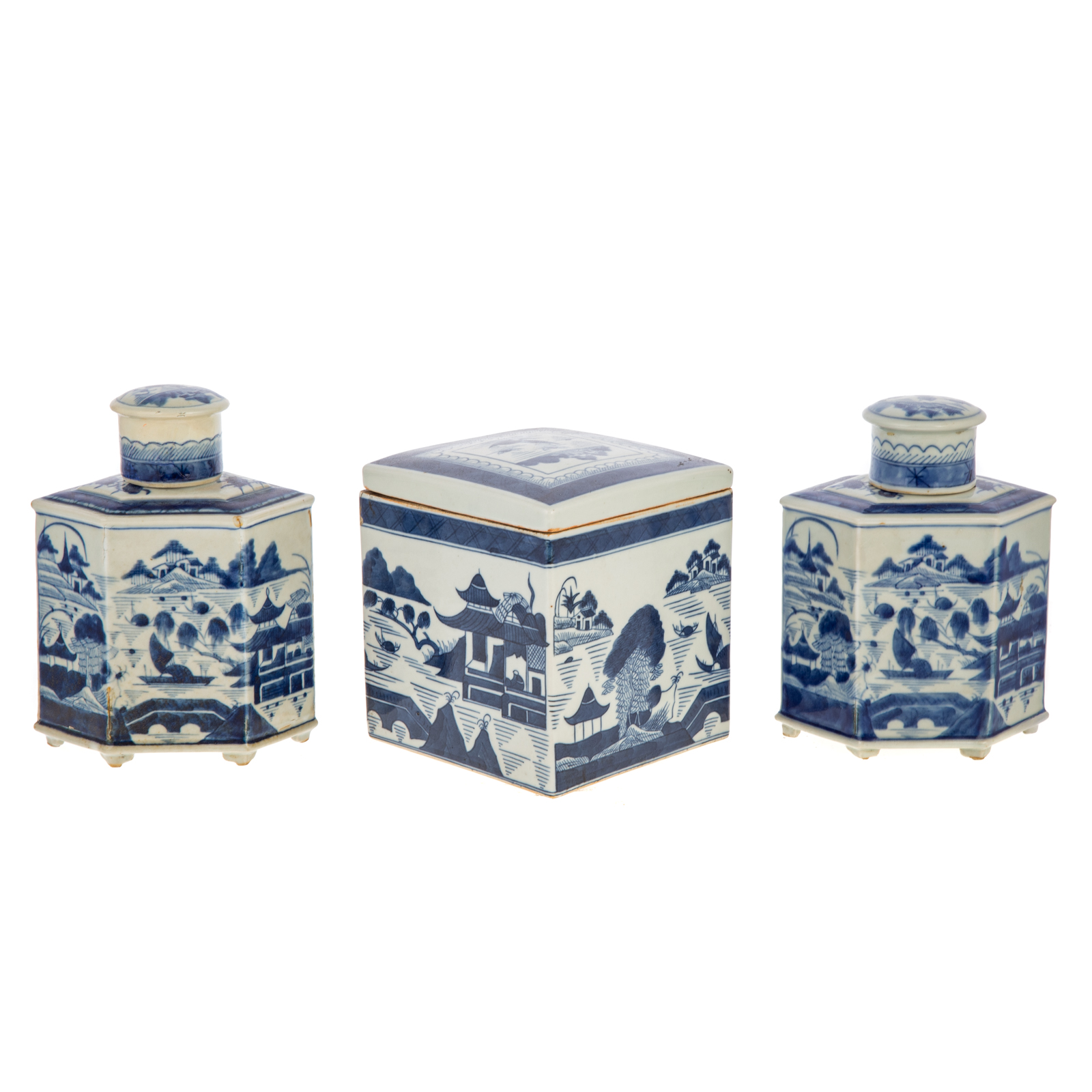 Appraisal: TWO CHINESE EXPORT TEA CADDIES BOX Xianfeng Era circa a