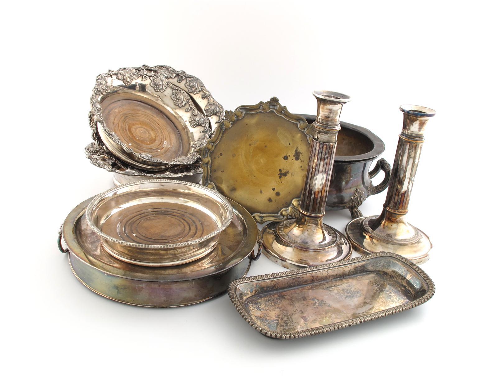 Appraisal: A mixed lot of old Sheffield plated items