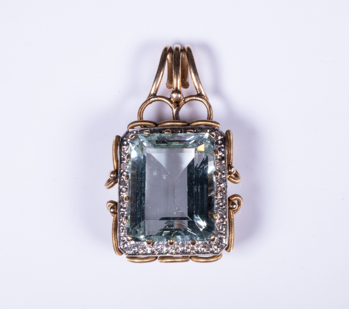 Appraisal: K GOLD VINTAGE AQUAMARINE DIAMOND PENDANT Handmade white and yellow