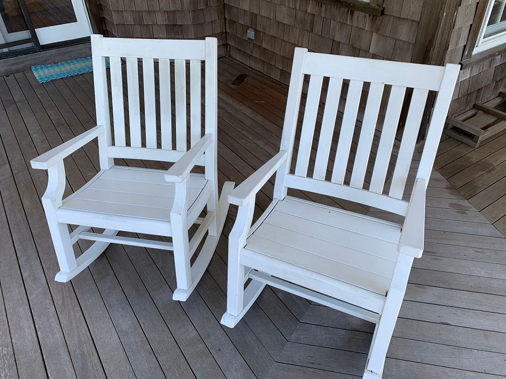 Appraisal: Pair of Weatherend Rocking Chairs in White Yacht Painted Finish