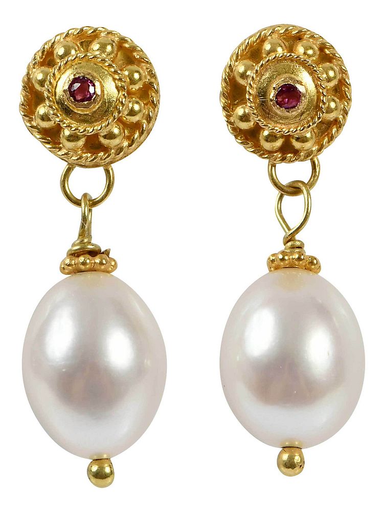 Appraisal: kt Pearl and Ruby Earrings each with one round faceted