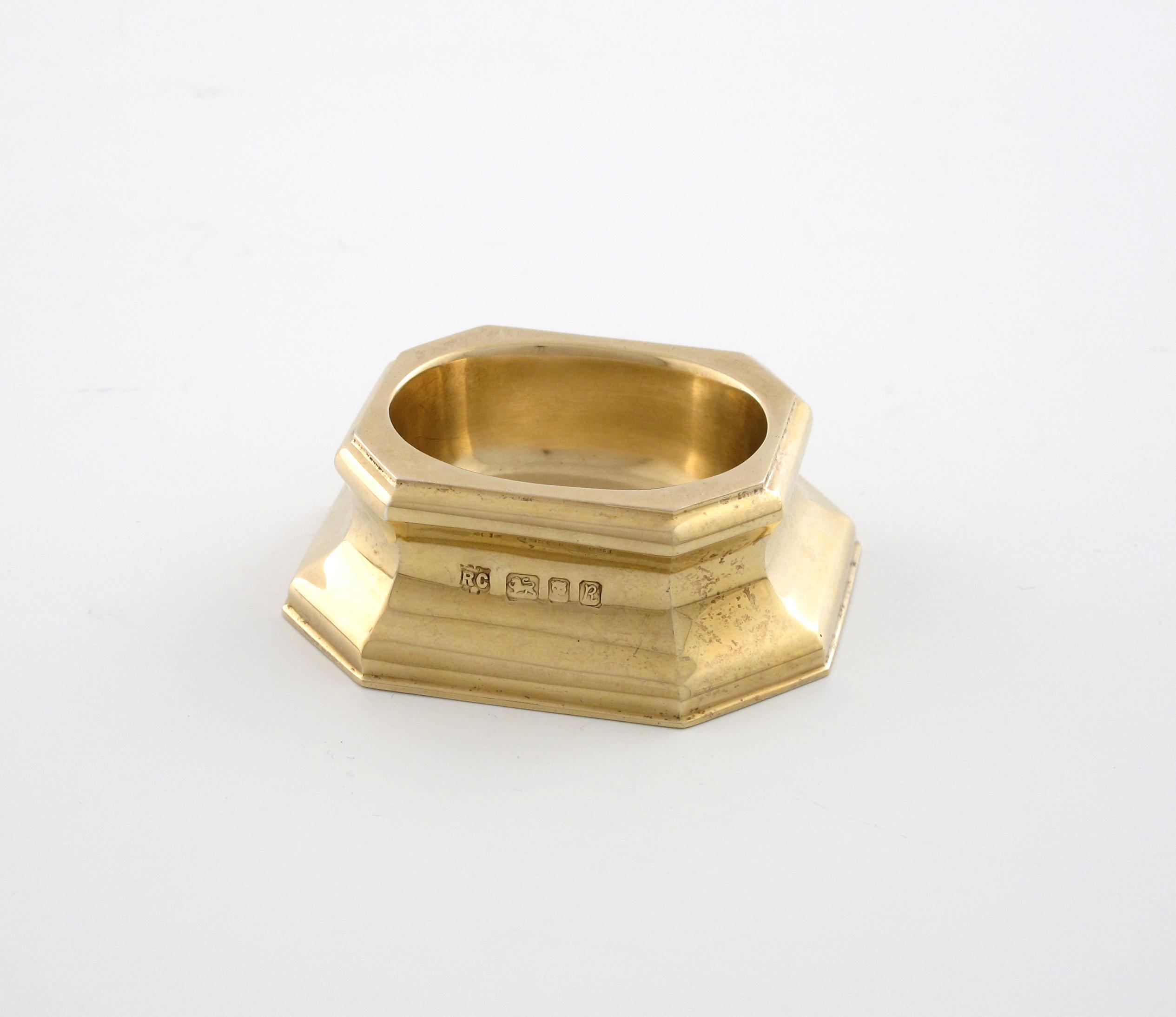 Appraisal: A modern silver-gilt trencher salt cellar