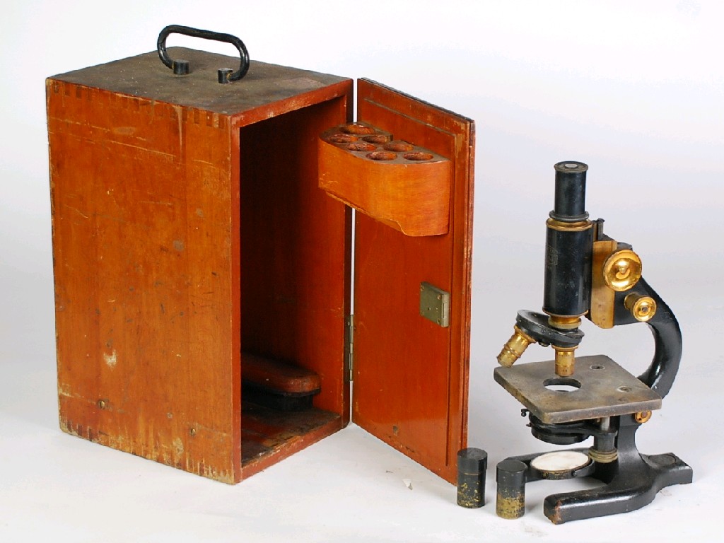 Appraisal: WOODEN CASED JAPANNED METAL AND BRASS MONOCULAR MICROSCOPE