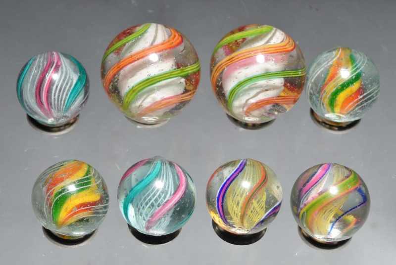 Appraisal: Lot of Assorted Same Cane Swirl Marbles Description This group