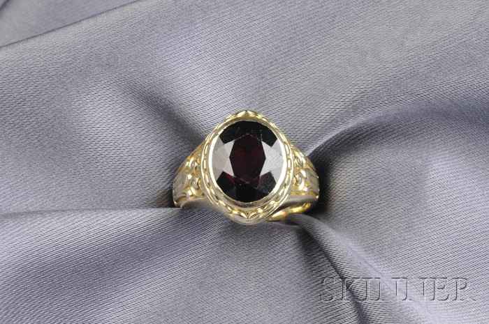 Appraisal: kt Gold and Garnet Ring Larter Sons bezel-set with an