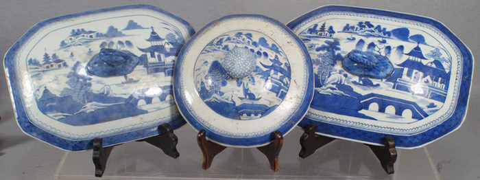 Appraisal: Chinese Export porcelain lot of assorted Canton lids all c