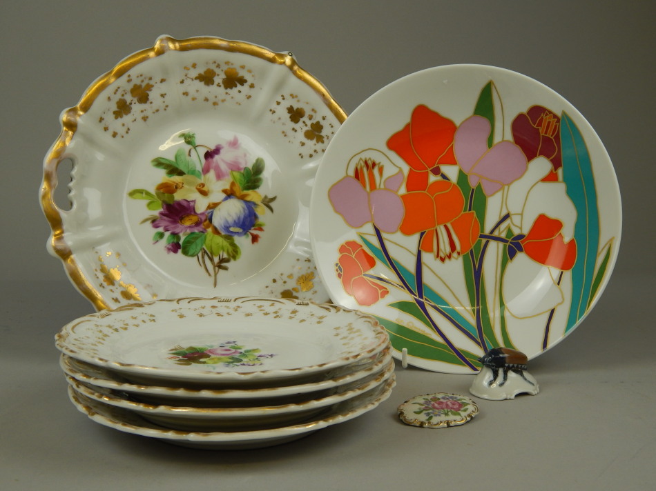 Appraisal: Various items of Continental porcelain to include a part dessert