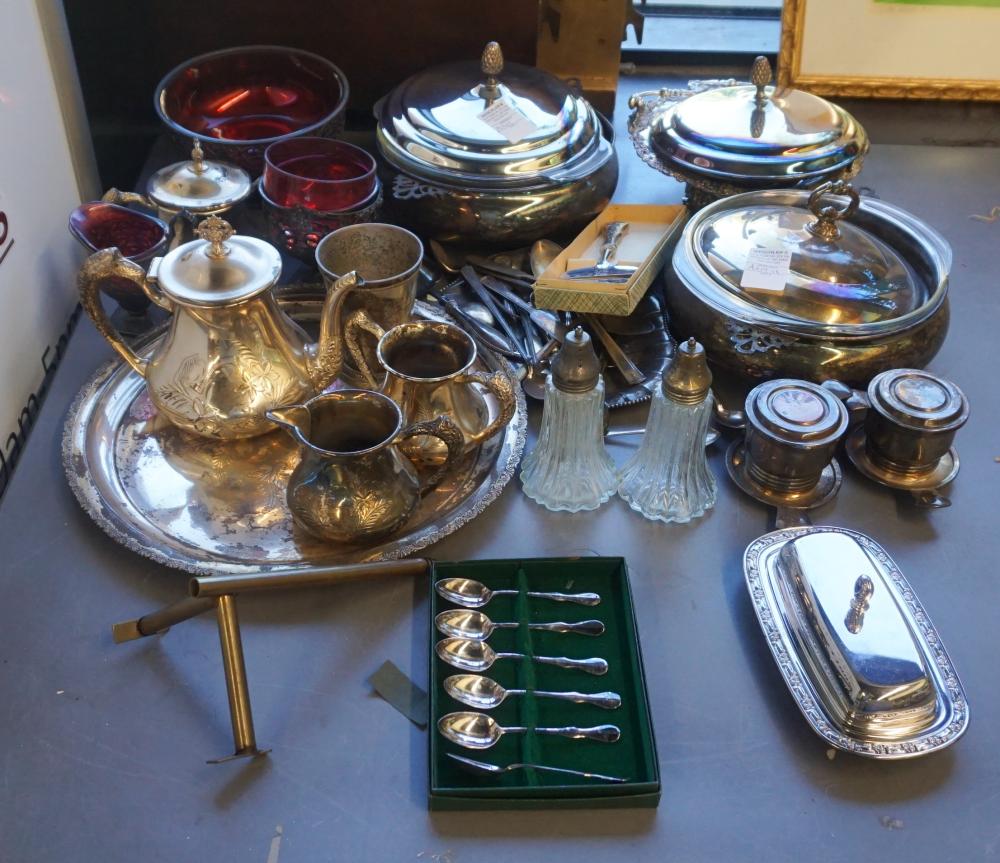 Appraisal: COLLECTION OF SILVERPLATE TABLE ARTICLESCollection of Silverplate Table Articles