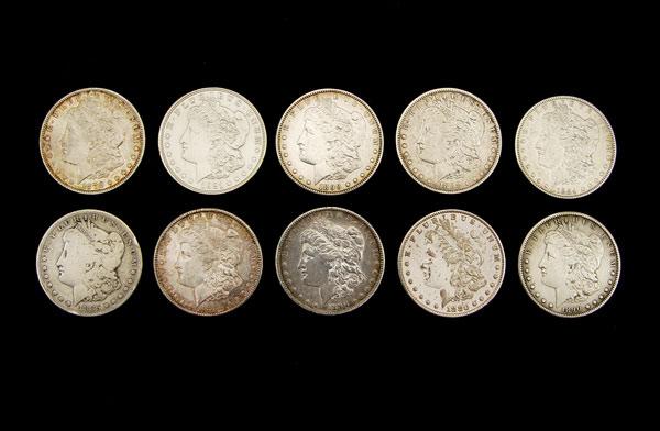 Appraisal: COLLECTION OF MORGAN SILVER DOLLARS Ungraded Includes note condition -S