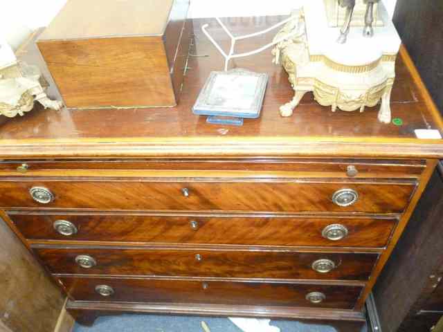 Appraisal: A GEORGIAN MAHOGANY SATINWOOD INLAID SMALL CHEST with brushing slide