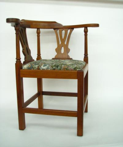 Appraisal: Smithsonian reproduction corner chair with upholstered seat