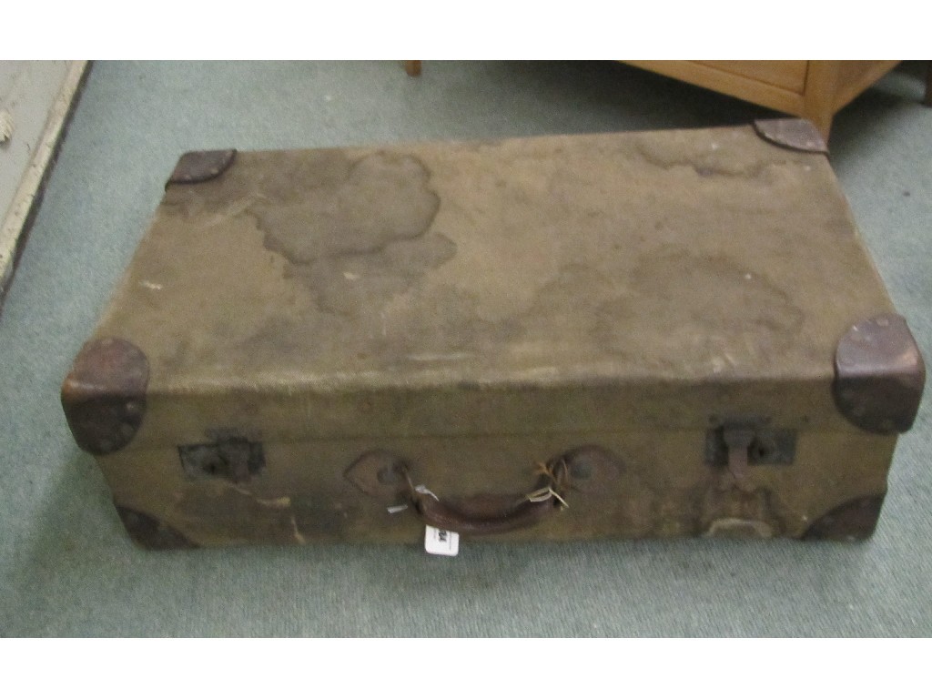 Appraisal: Travel case