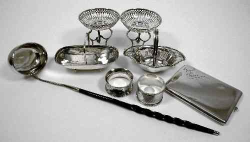 Appraisal: A George V silver sweetmeat basket in the form of