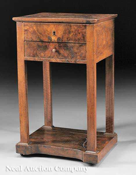 Appraisal: A French Figured Walnut Table th c lift top with