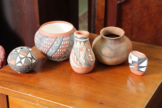 Appraisal: FIVE CONTEMPORARY NATIVE AMERICAN JARS AND BOWLS One signed ''HIB