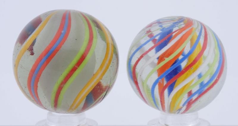 Appraisal: Lot Of English-Style Swirl Marbles The smallest is an unusual