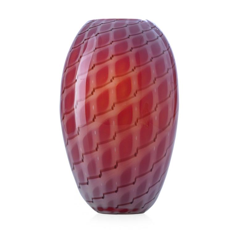 Appraisal: ARCHIMEDE SEGUSO A losanghe red glass vase Condition Report One