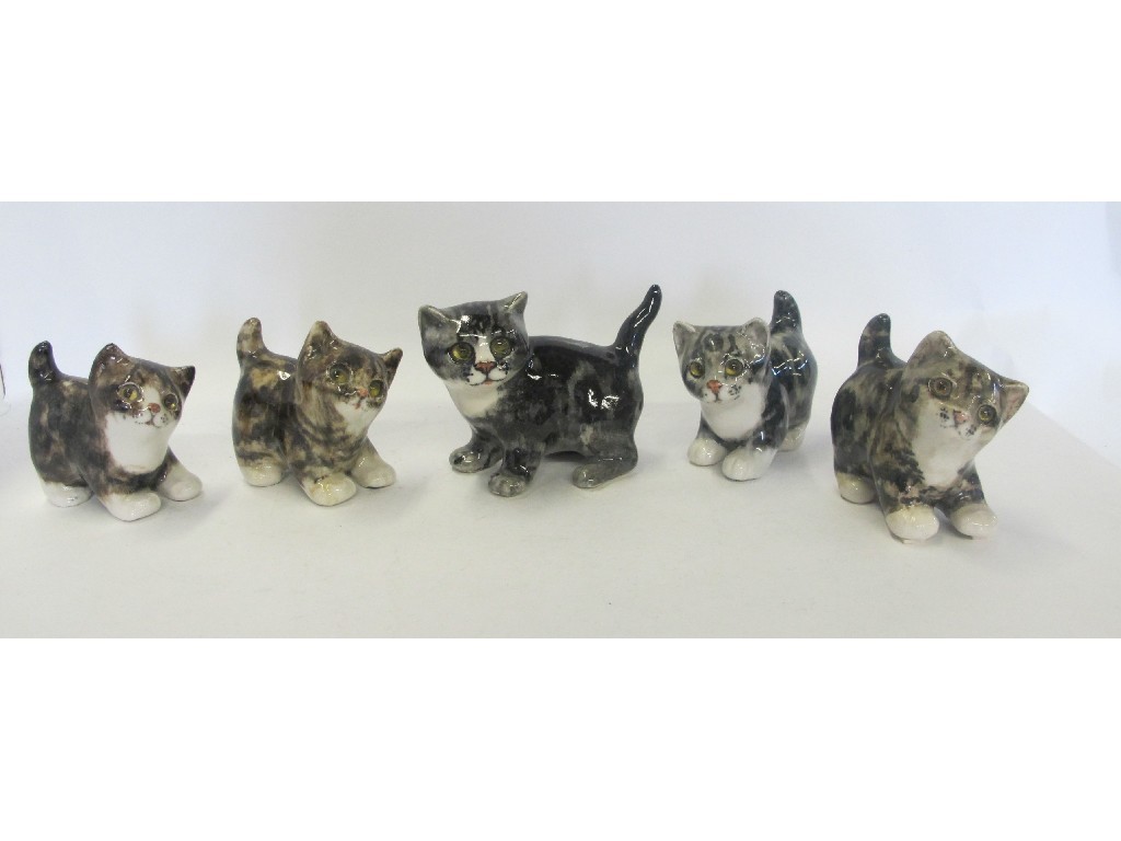 Appraisal: Five Winstanley pottery cats