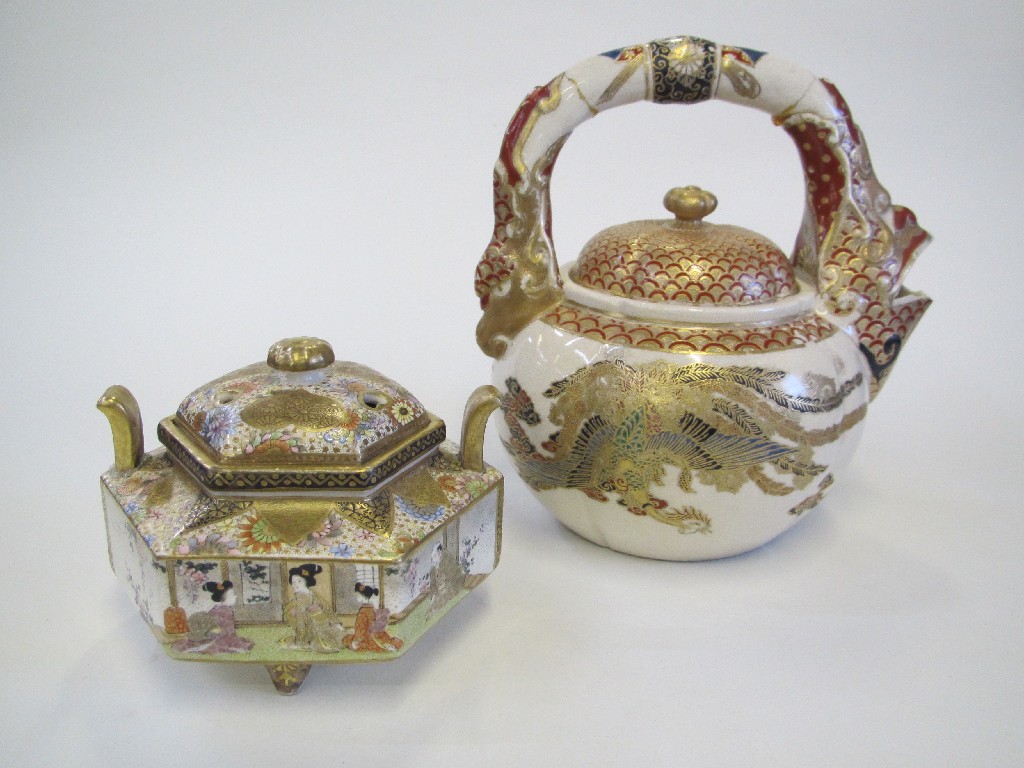 Appraisal: Satsuma octagonal pot and cover decorated with geishas and flowers