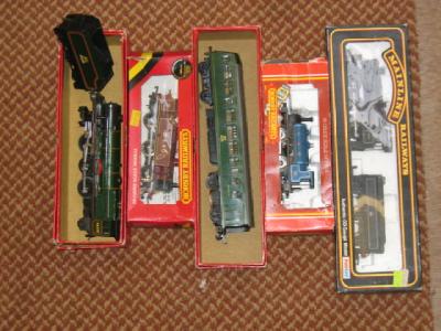 Appraisal: Five OO locomotives comprising a Mainline - - Collett in