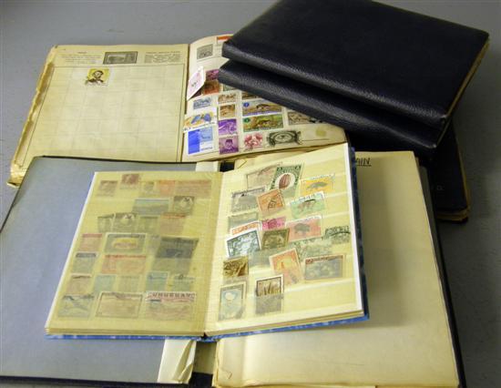 Appraisal: All world collection of stamps in albums