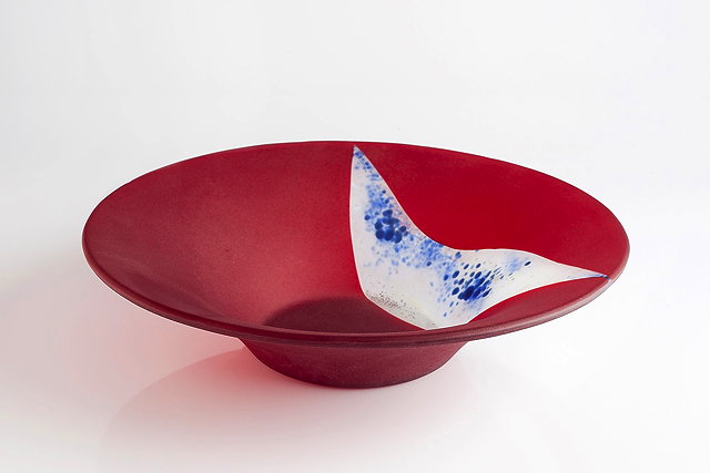 Appraisal: Sandra Callowhill British Contemporary 'Freedom' Bowl red glass with white