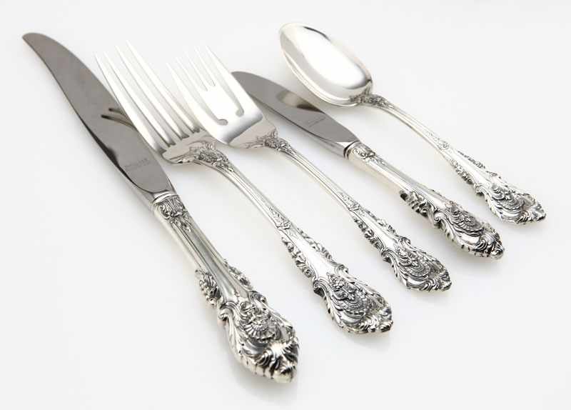 Appraisal: A Wallace 'Sir Christopher' sterling silver flatware service for twelve