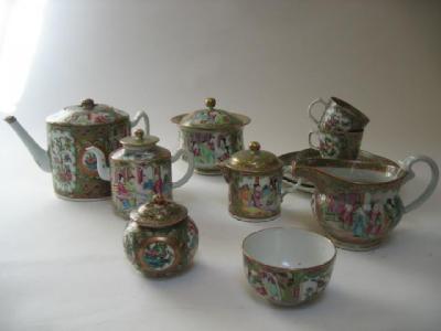 Appraisal: A MATCHED CANTONESE FAMILLE ROSE PORCELAIN PART TEA SERVICE late