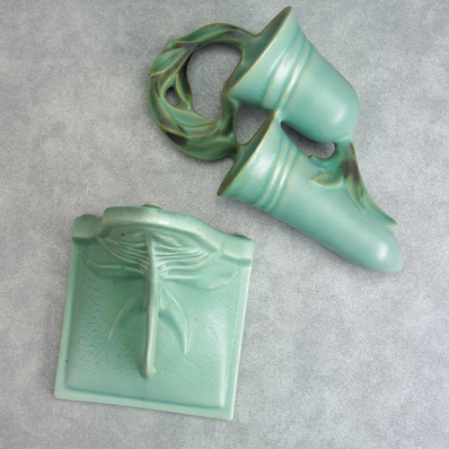 Appraisal: Two ROSEVILLE green Velmoss pieces a wall pocket and a