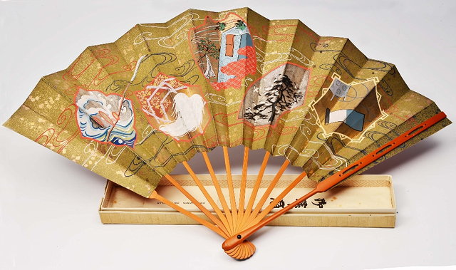 Appraisal: A RYONOSUKE SHIMOMURA HAND PAINTED FAN in case with original