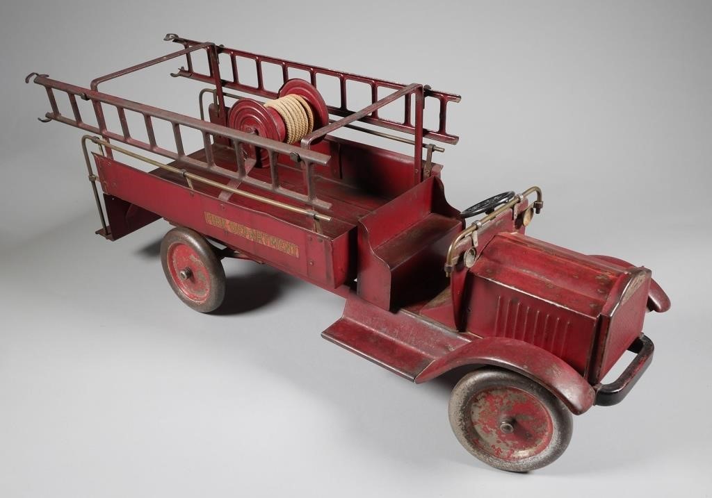 Appraisal: Keystone Packard pressed steel fire truck with ladders Truck measures