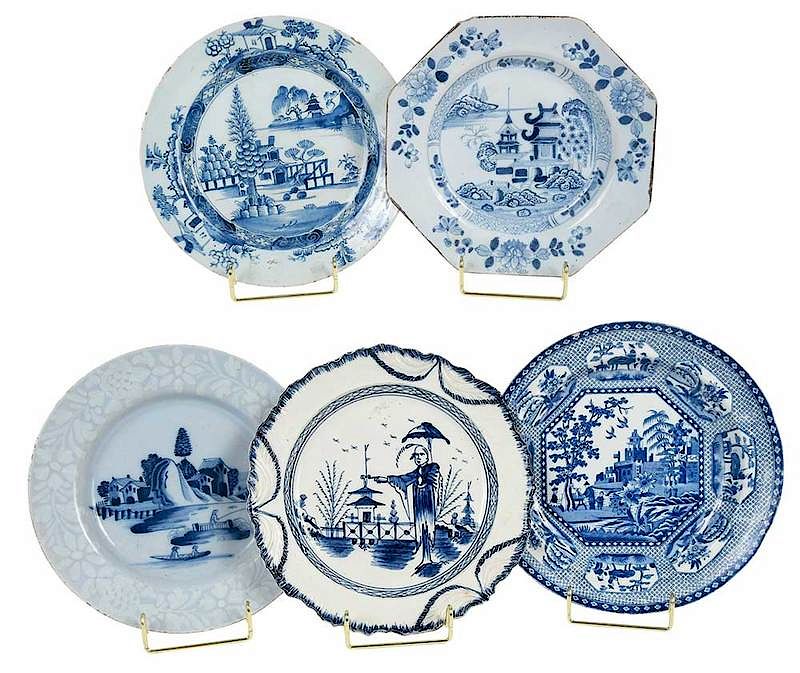 Appraisal: Five Delft Pearlware Chinoiserie Plates British th century blue and