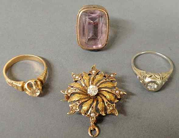 Appraisal: Group of ladies jewelry- k and amethyst ring two old