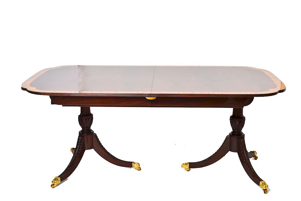 Appraisal: Federal Style Mahogany Extension Dining Table Federal style mahogany four