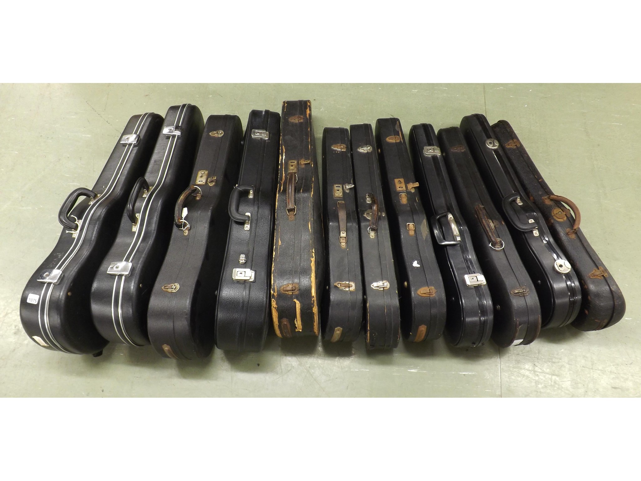 Appraisal: Five various viola cases and seven violin cases