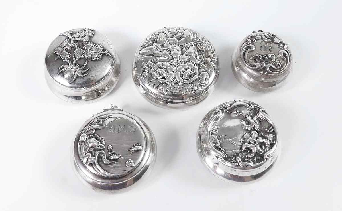 Appraisal: PIECE ART NOUVEAU STERLING PUFF BOXES To include Shiebler spider