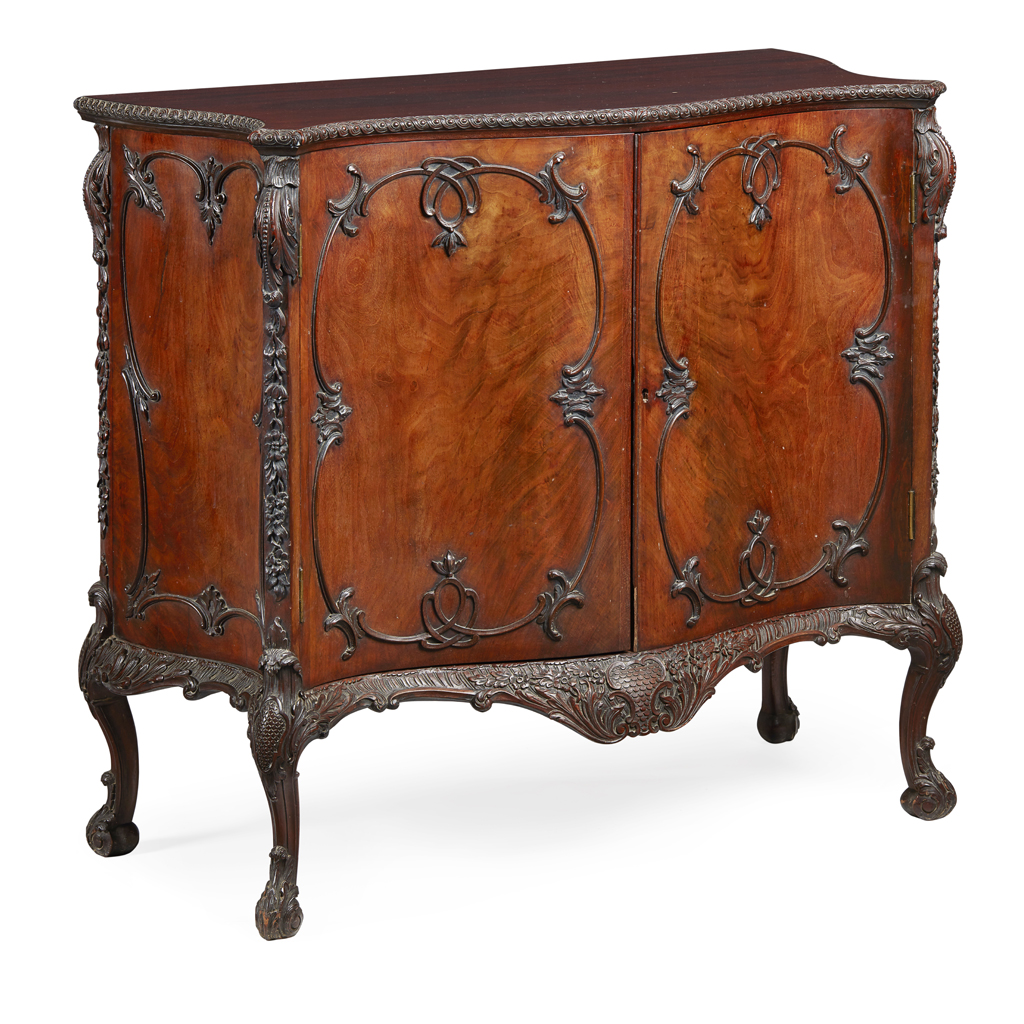 Appraisal: CHIPPENDALE STYLE MAHOGANY COMMODE EARLY TH CENTURY the serpentine top