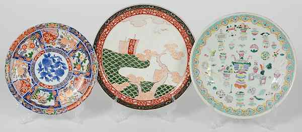 Appraisal: Chinese and Japanese Porcelain Asia Including nine plates four Japanese