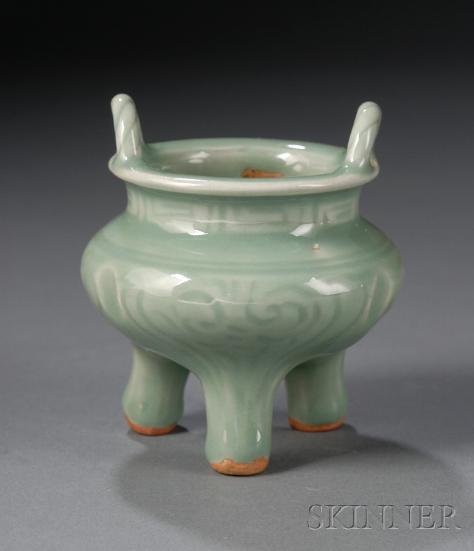 Appraisal: Celadon Censer China Ming period th century Lung Chuan ware