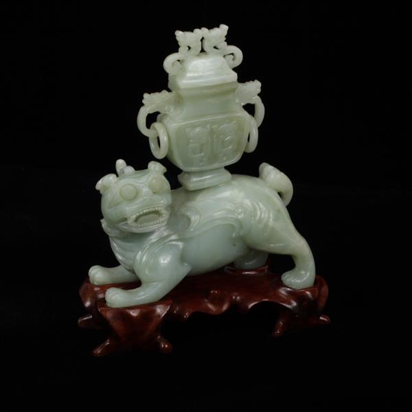 Appraisal: Chinese carved nephrite jade foo lion figural inkwell on stand