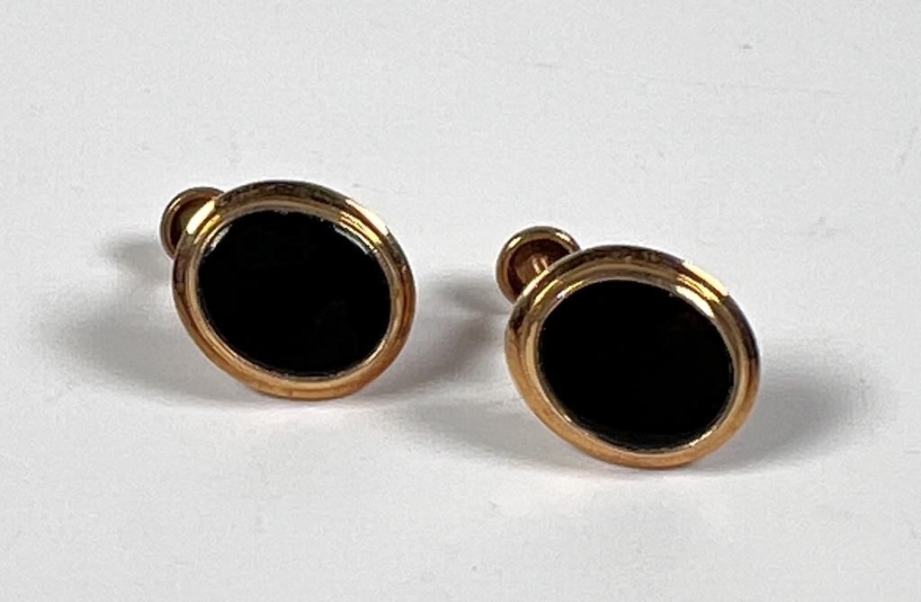 Appraisal: Pair of K yellow gold and onyx earrings mm x