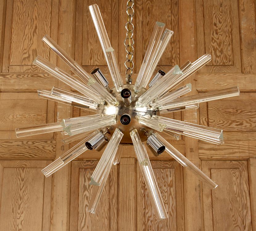 Appraisal: A MURANO GLASS SPUTNIK SYLE CHANDELIER A Murano glass sputnik