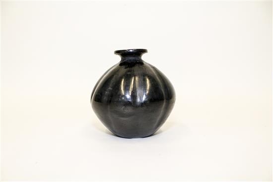 Appraisal: Sale Lot A Blackware Pottery Vase Dona Rosa Oaxaca Mexico