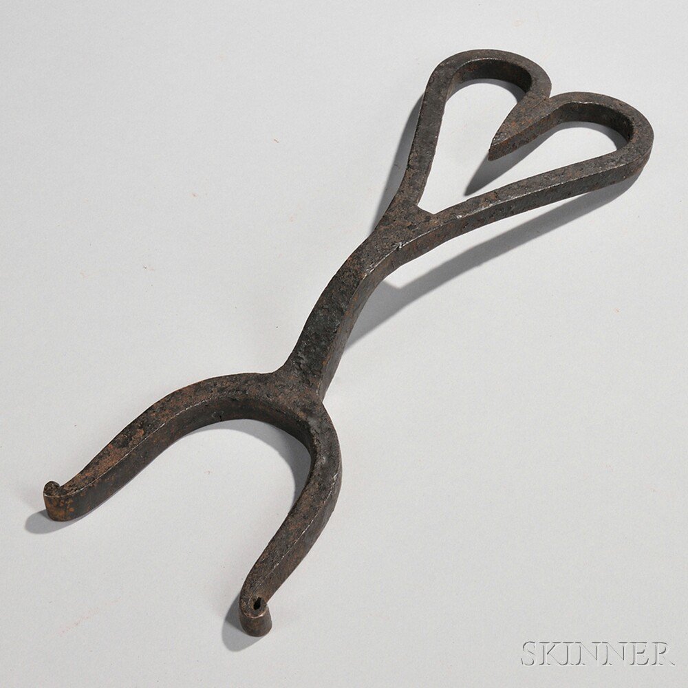 Appraisal: Wrought Iron Heart-shaped Boot Jack America late th early th