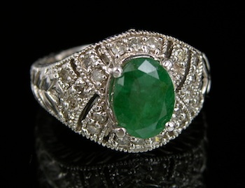 Appraisal: An Antique Style Diamond and Emerald Ring k white gold