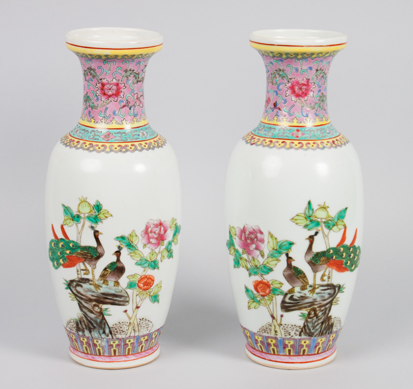 Appraisal: Pair of Chinese Famille Rose porcelain vases possibly Republic period