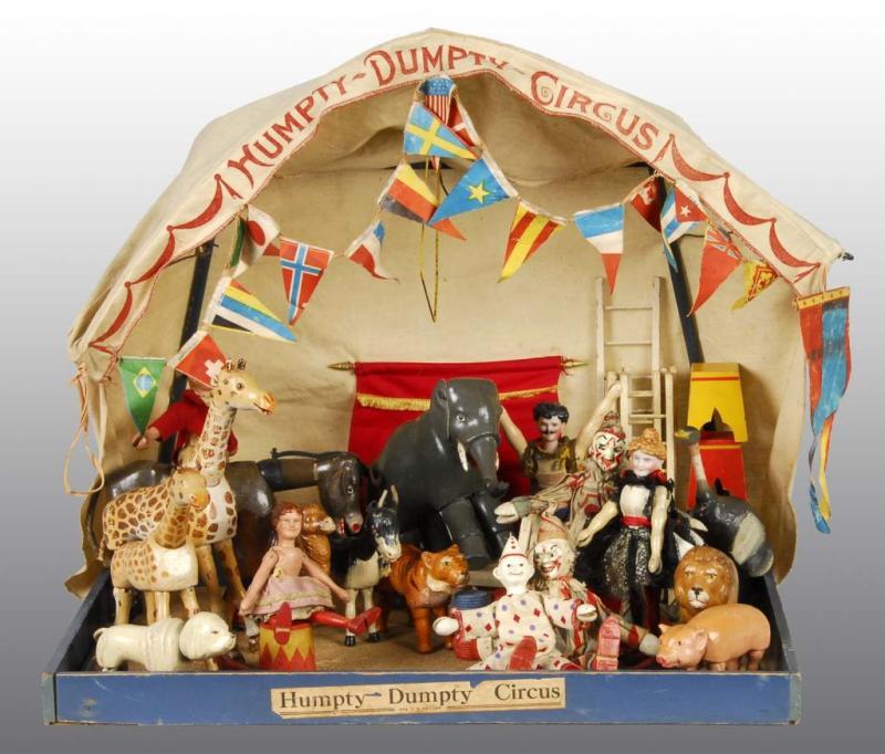 Appraisal: Schoenhut Humpty Dumpty Circus Tent Description American to With animals